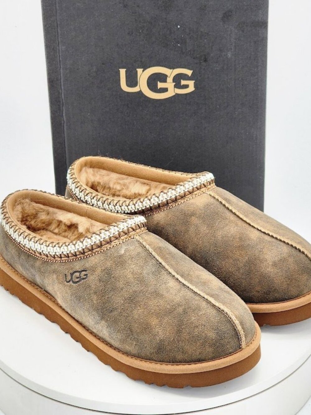 UGG Tasman Baxter Slippers Men’s Size 9 Chestnut Suede Shearling Clog - Picture 1 of 12